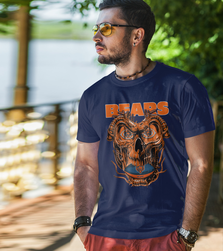 BEARS Dragonskull Football CHICAGO T-Shirt