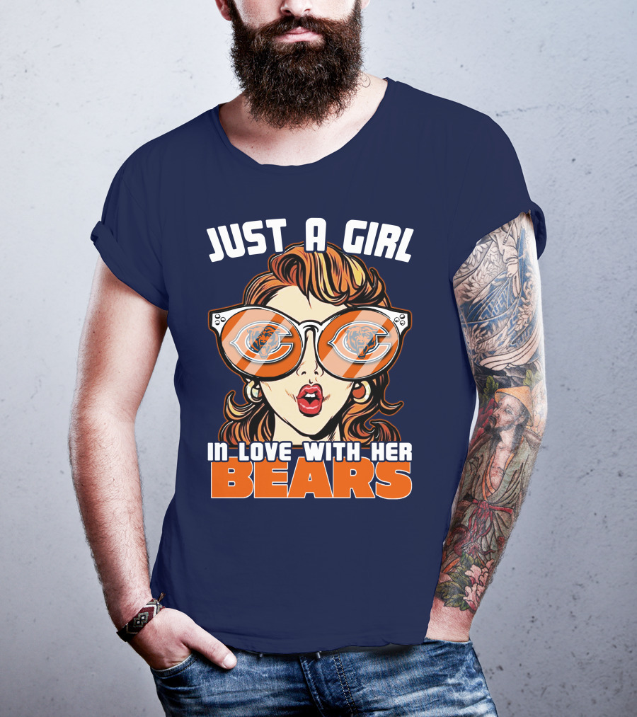 Just A Girl In Love With Her Chicago Bears T-Shirt