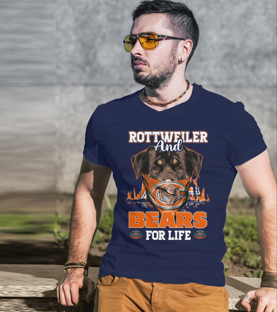 Rottweiler And Chicago Bears For Life T-Shirt