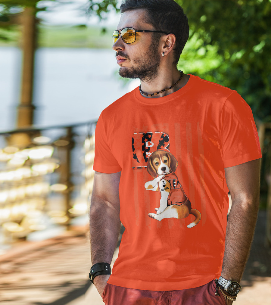 Beagle I Love Mom Cincinnati Bengals B T-Shirt
