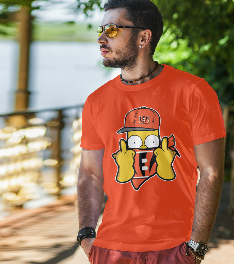 Cincinnati Bengals Fan Cartoon Character With Logo Cap And Scarf T-Shirt