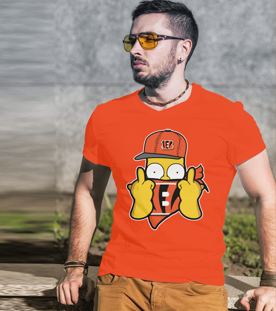 Cincinnati Bengals Fan Cartoon Character With Logo Cap And Scarf T-Shirt