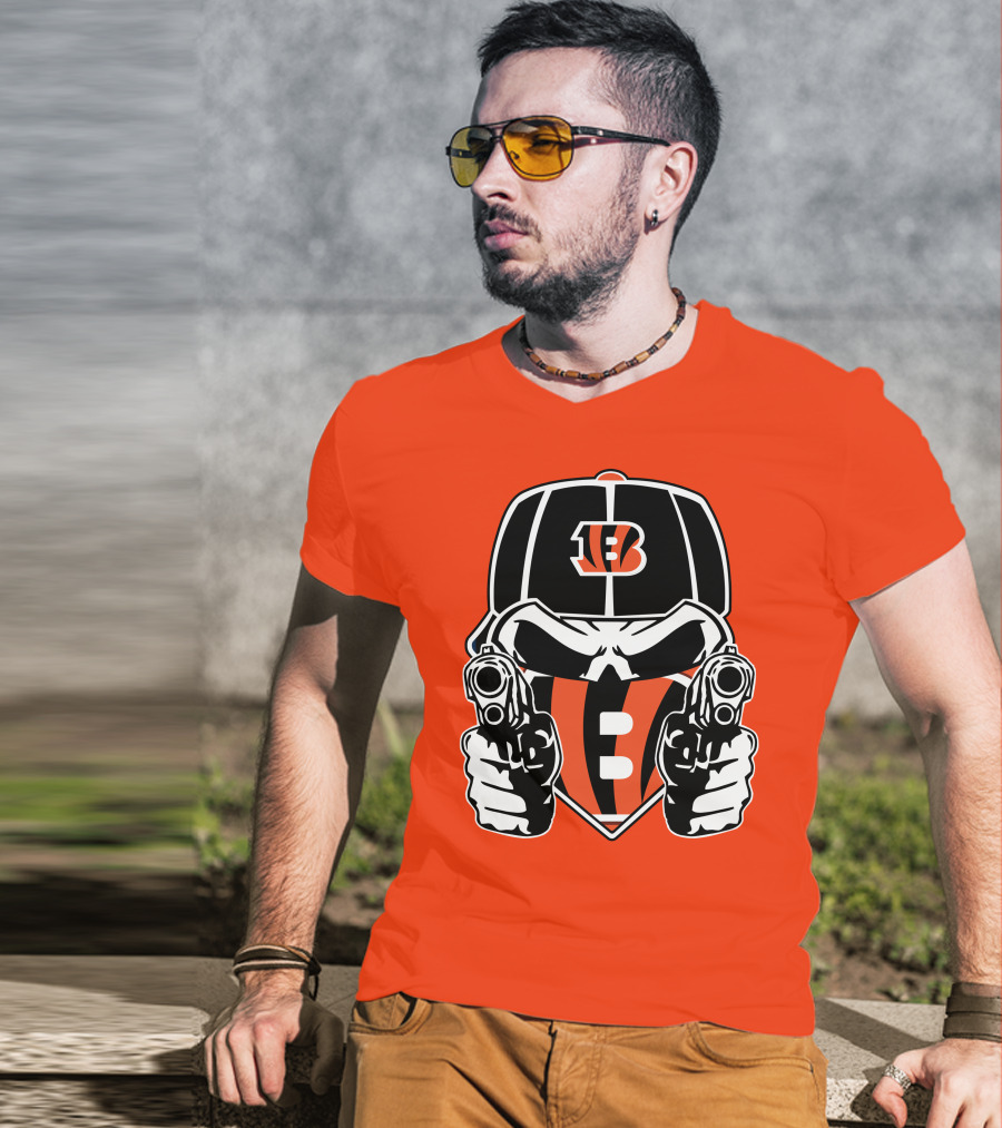 Cincinnati Bengals Armed Skeleton Illustration With Team Helmet T-Shirt