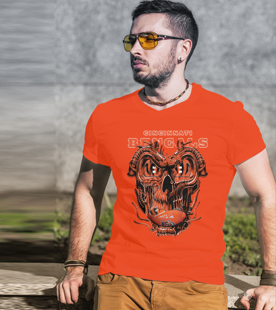 CINCINNATI BENGALS Dragonskull Football T-Shirt