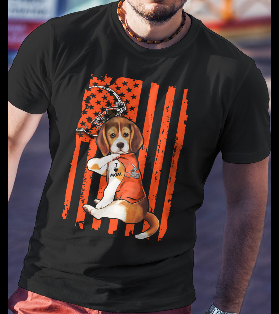Beagle Cleveland Browns I Mom Retro Football Helmet And Stars T-Shirt