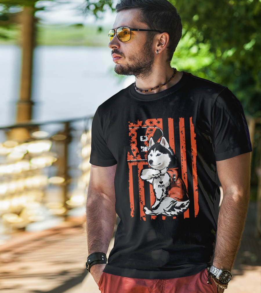 Siberian Husky In Cincinnati Bengals Jersey With I Heart Mom Tattoo On American Flag Background T-Shirt