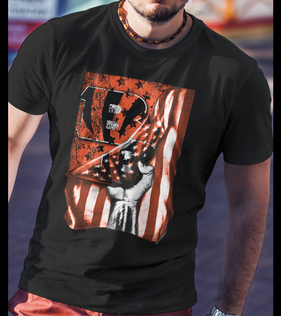 Cincinnati Bengals American Flag Emblem Bengals Logo Stars And Stripes T-Shirt