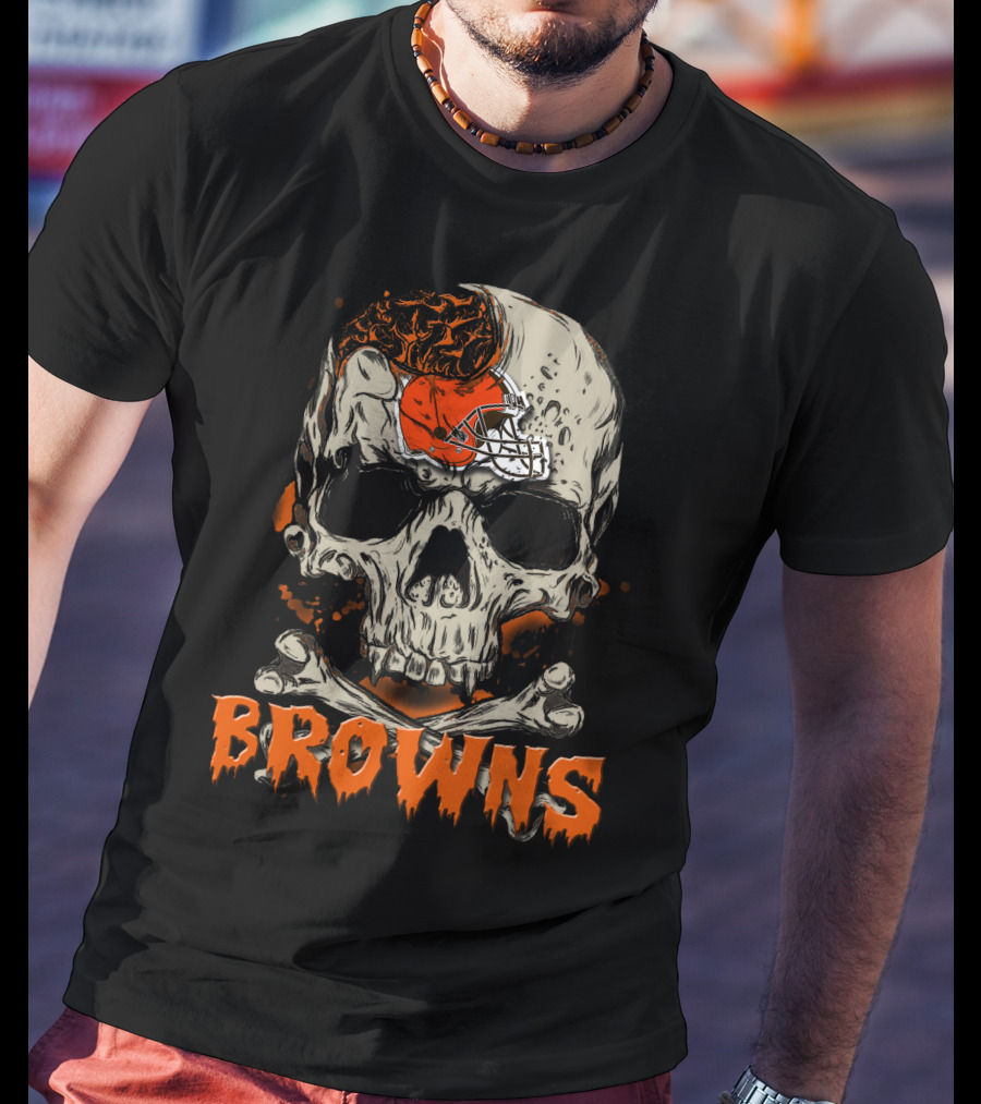 Cleveland Browns Skull And Crossbones Helmet T-Shirt