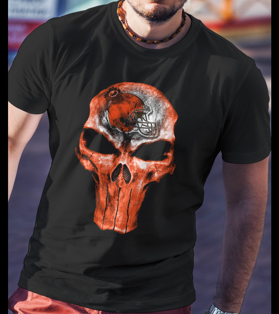 Cleveland Browns Skull Helmet 40 T-Shirt