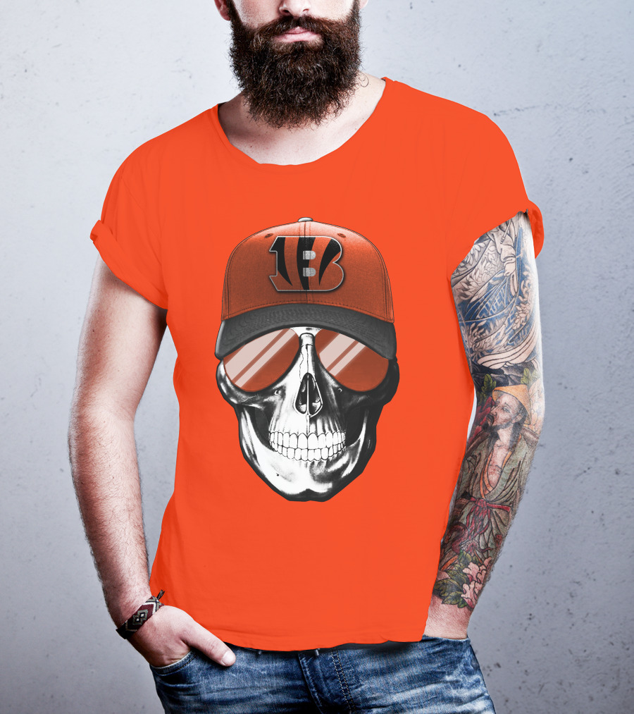 Cincinnati Bengals Skull With Team Logo Hat And Sunglasses T-Shirt
