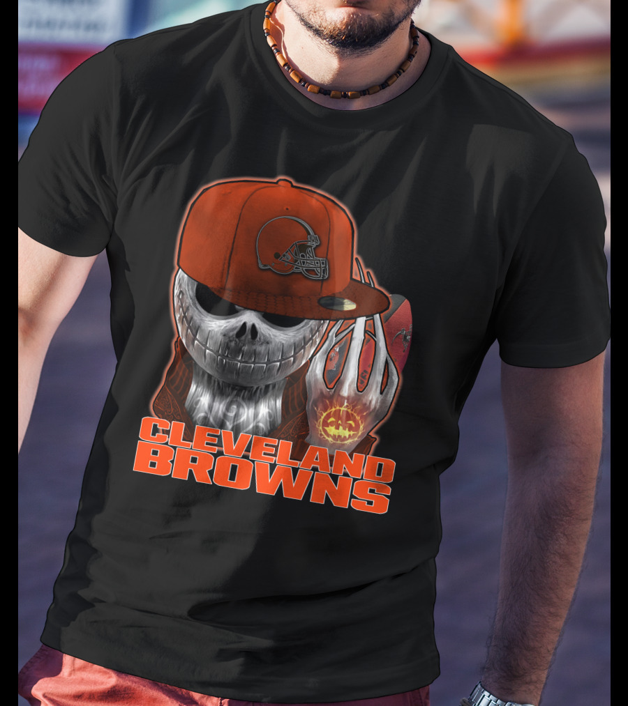 Cleveland Browns Jackskull Halloween Pumpkin Football T-Shirt