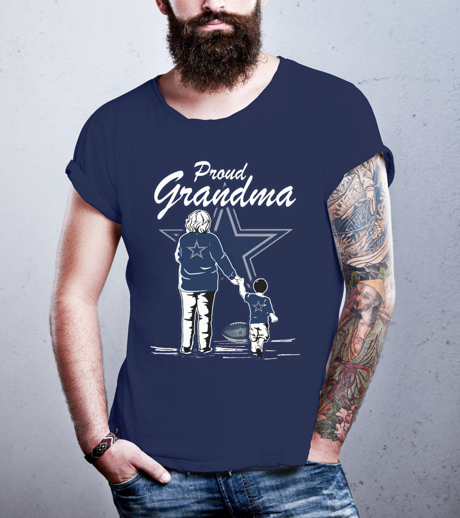 Proud Grandma Dallas Cowboys Star Holding Hands With Child Football T-Shirt