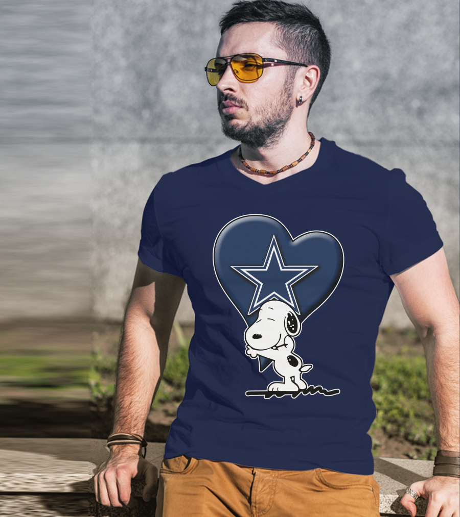 Snoopy Hugging Heart With Dallas Cowboys Star T-Shirt