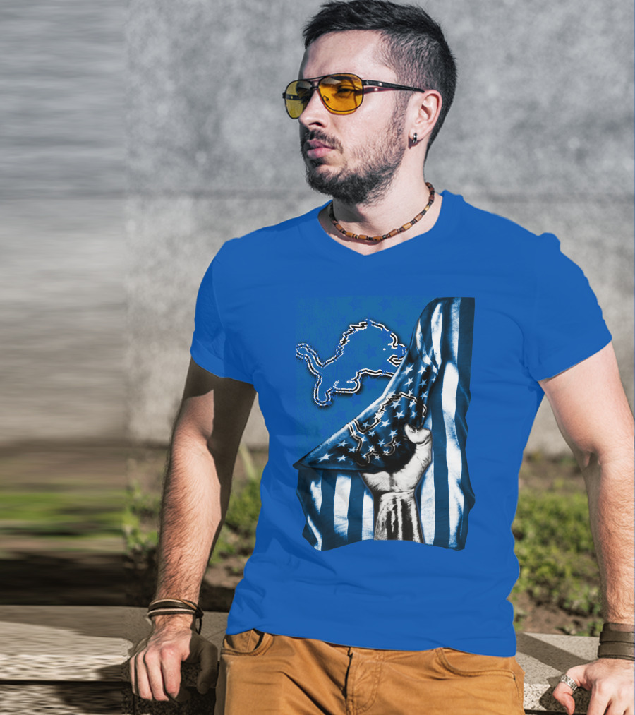 Flag Detroit Lions Stars Hand Lion T-Shirt
