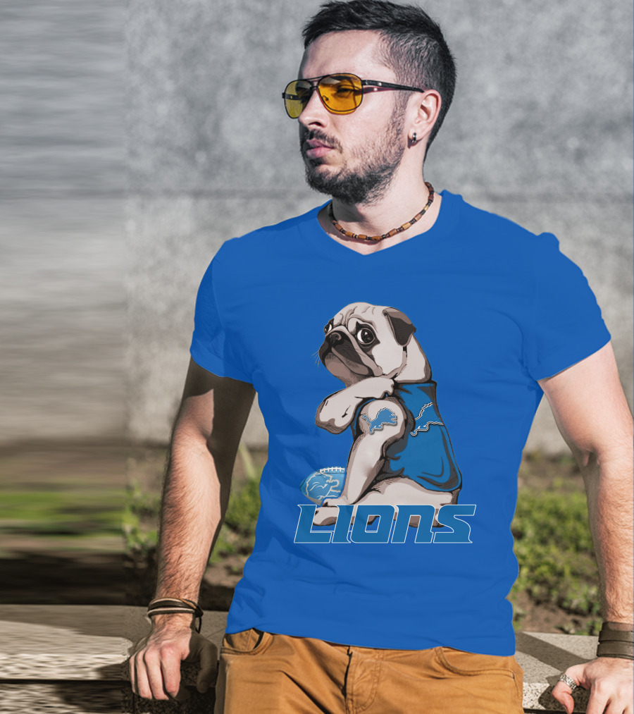 Pug Lions Football Detroit T-Shirt