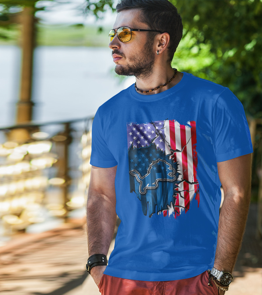 Detroit Lions American Flag Lion T-Shirt