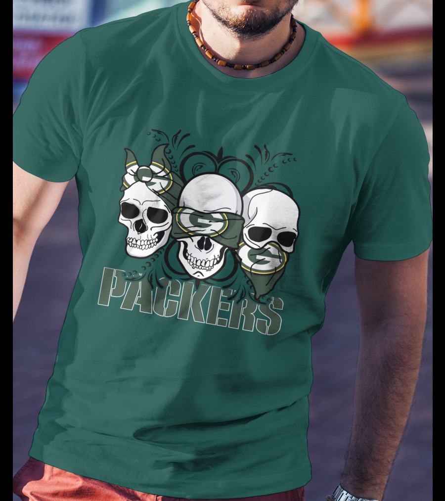 Packers Three Skulls With Green Bay Bandanas T-Shirt