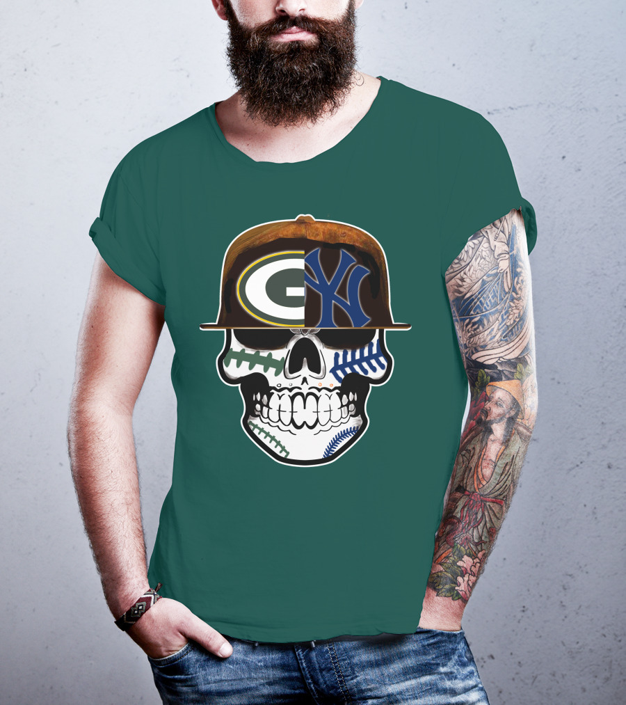 Green Bay Packers New York Yankees Split Skull Cap T-Shirt