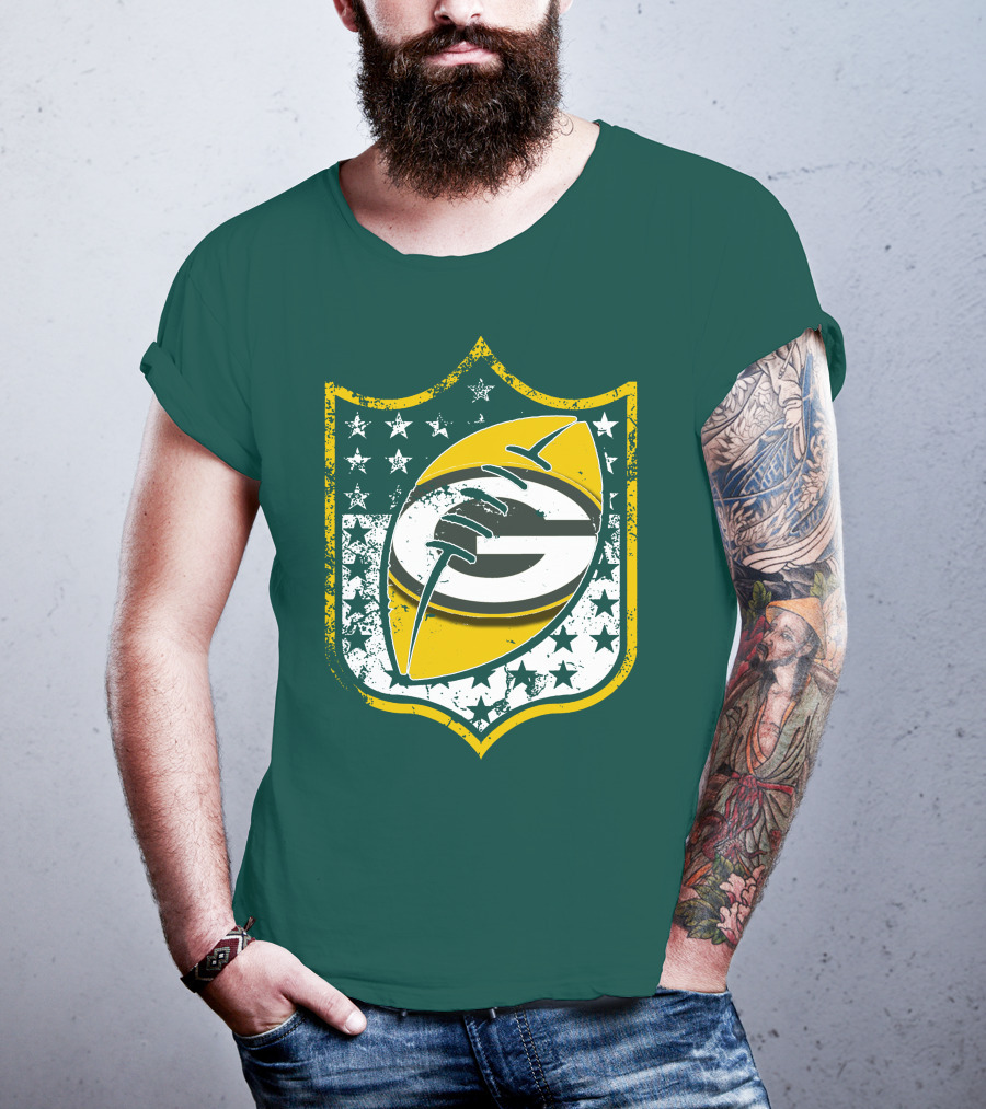 Green Bay Packers 33 Vintage Shield Football T-Shirt