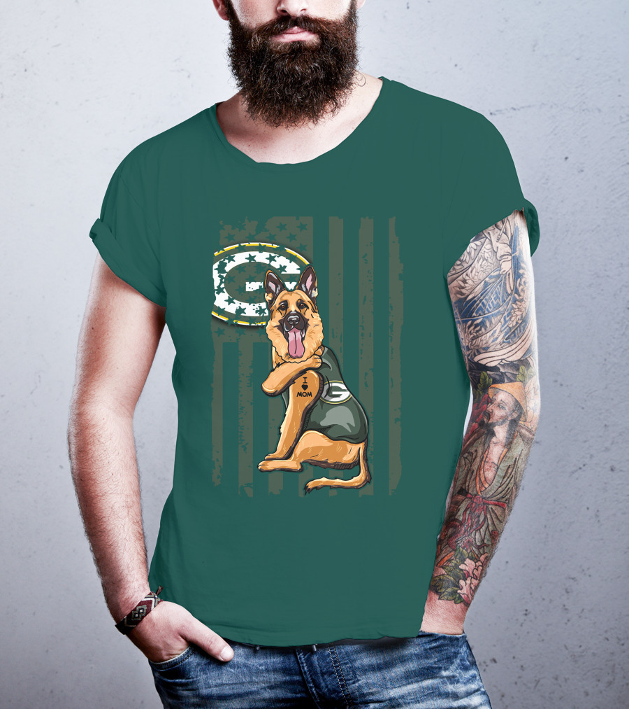 German Shepherd I Love Mom Green Bay Packers Fan T-Shirt