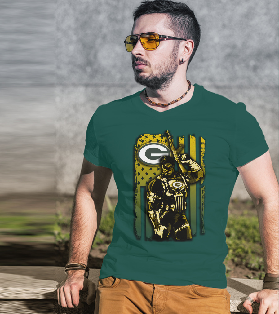 Green Bay Packers Soldier With Rifle And American Flag T-Shirt