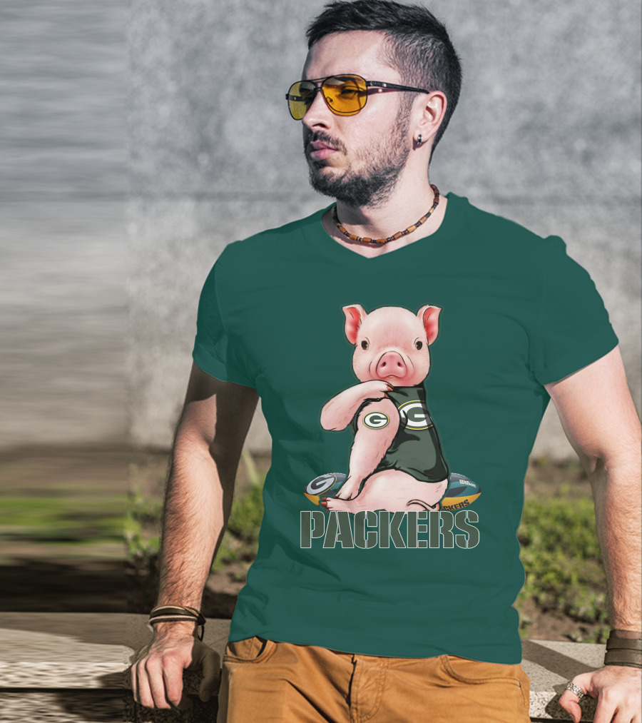 Green Bay Packers Pig Holding Football T-Shirt
