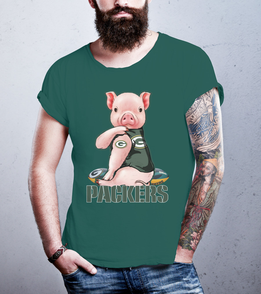 Green Bay Packers Pig Holding Football T-Shirt