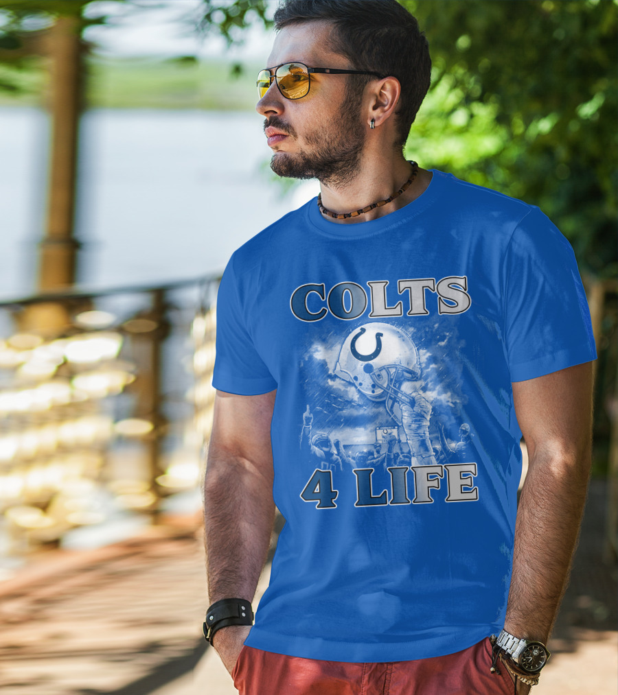 Colts 4 Life Indianapolis Colts Helmet And Fans Celebration T-Shirt