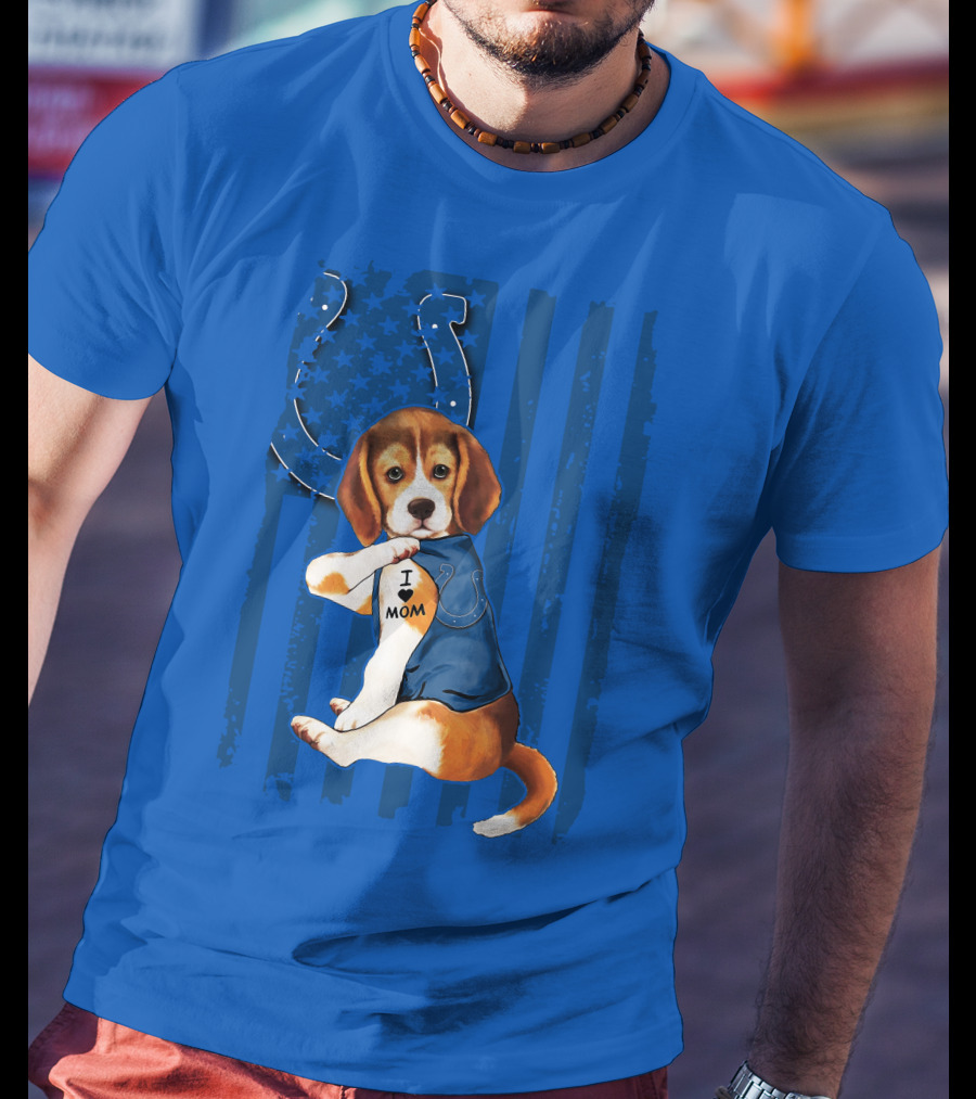 Beagle Wearing I Love Mom Indianapolis Colts Shirt With Horseshoe T-Shirt