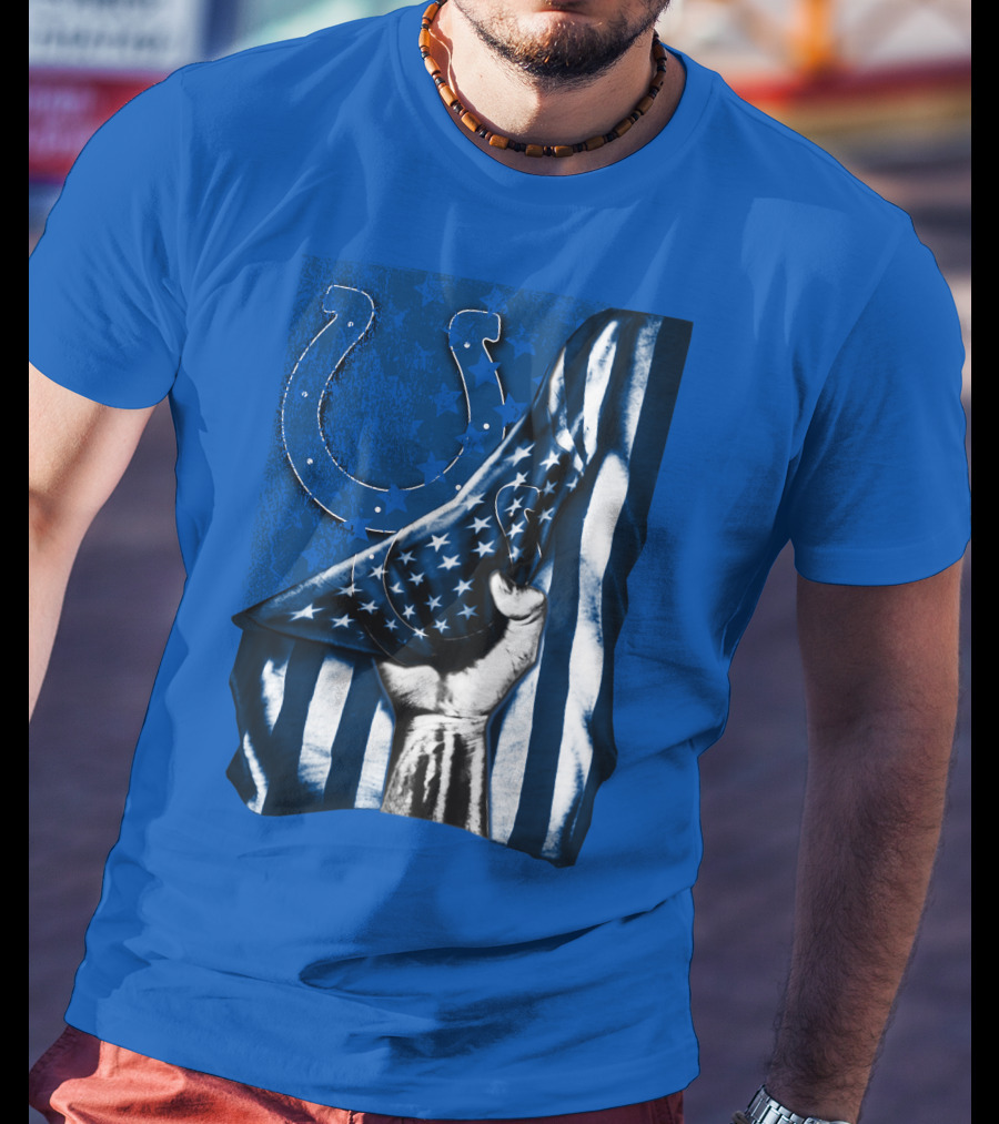 Indianapolis Colts American Flag Horseshoe T-Shirt