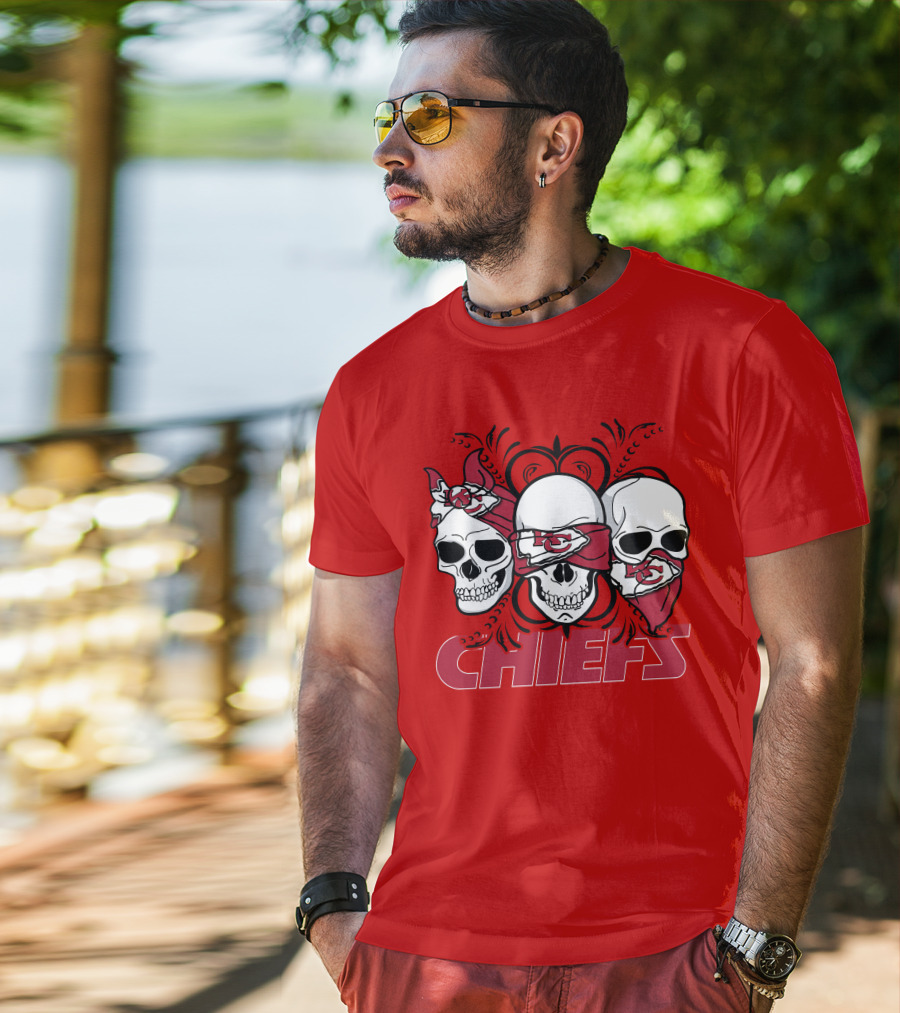 Kansas City Chiefs 3 Skull Bandanas T-Shirt
