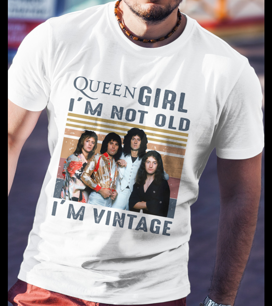 Queen Girl I'm Not Old I'm Vintage T-Shirt
