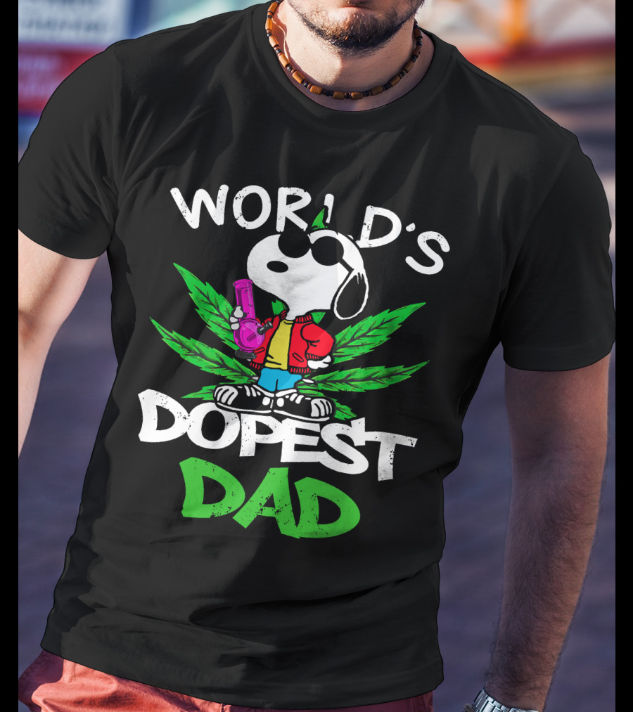 World's Dopest Dad Snoopy With Cannabis Leaf And Bong T-Shirt