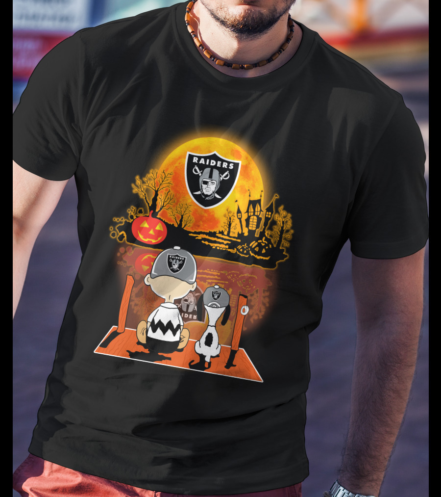 Raiders Halloween Snoopy Charlie Brown Pumpkin Moon T-Shirt