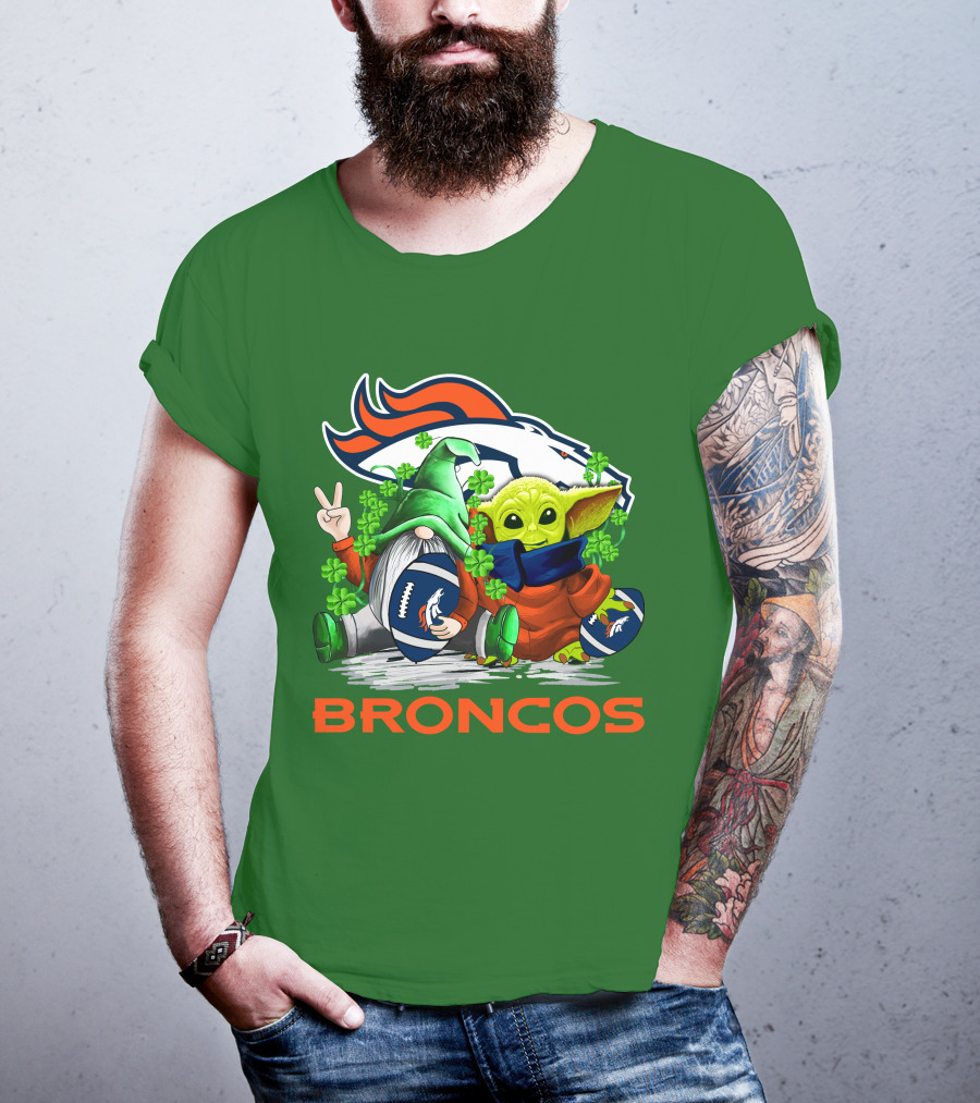 Denver Broncos Football St. Patrick’s Day Gnome And Green Alien With Shamrocks T-Shirt