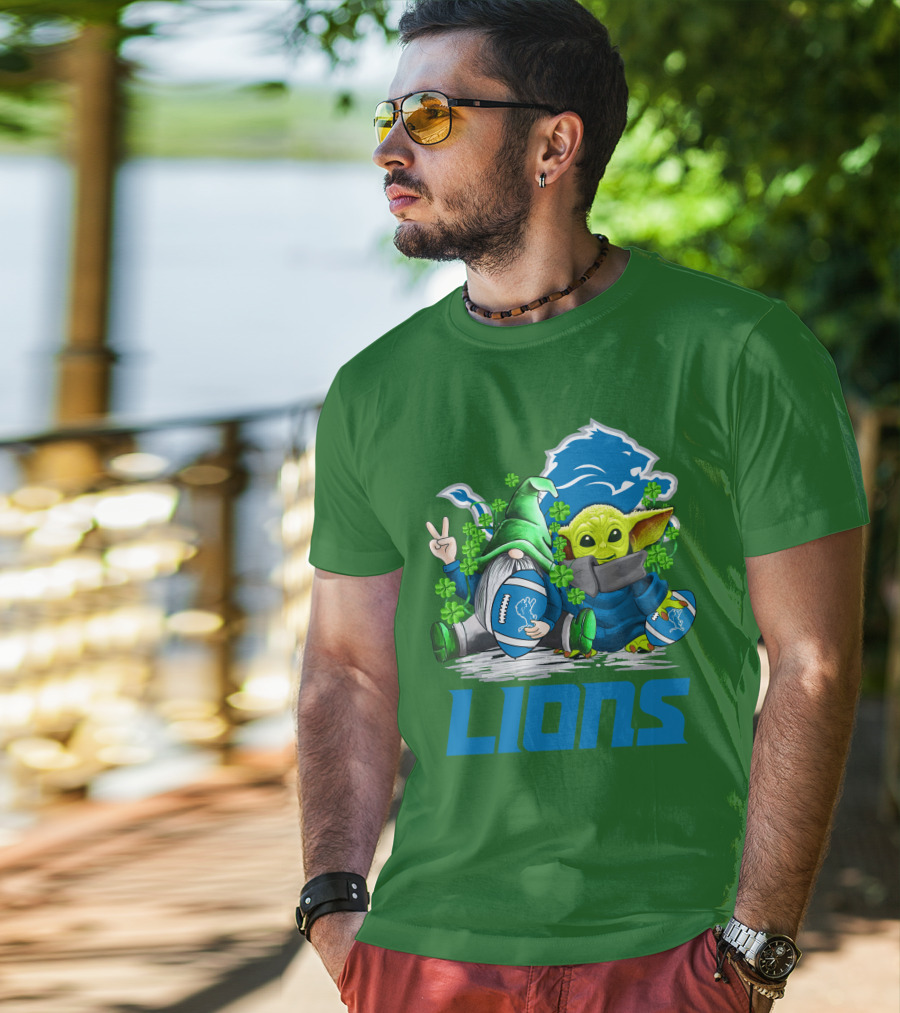 Detroit Lions St. Patrick's Day Gnome And Yoda Football T-Shirt