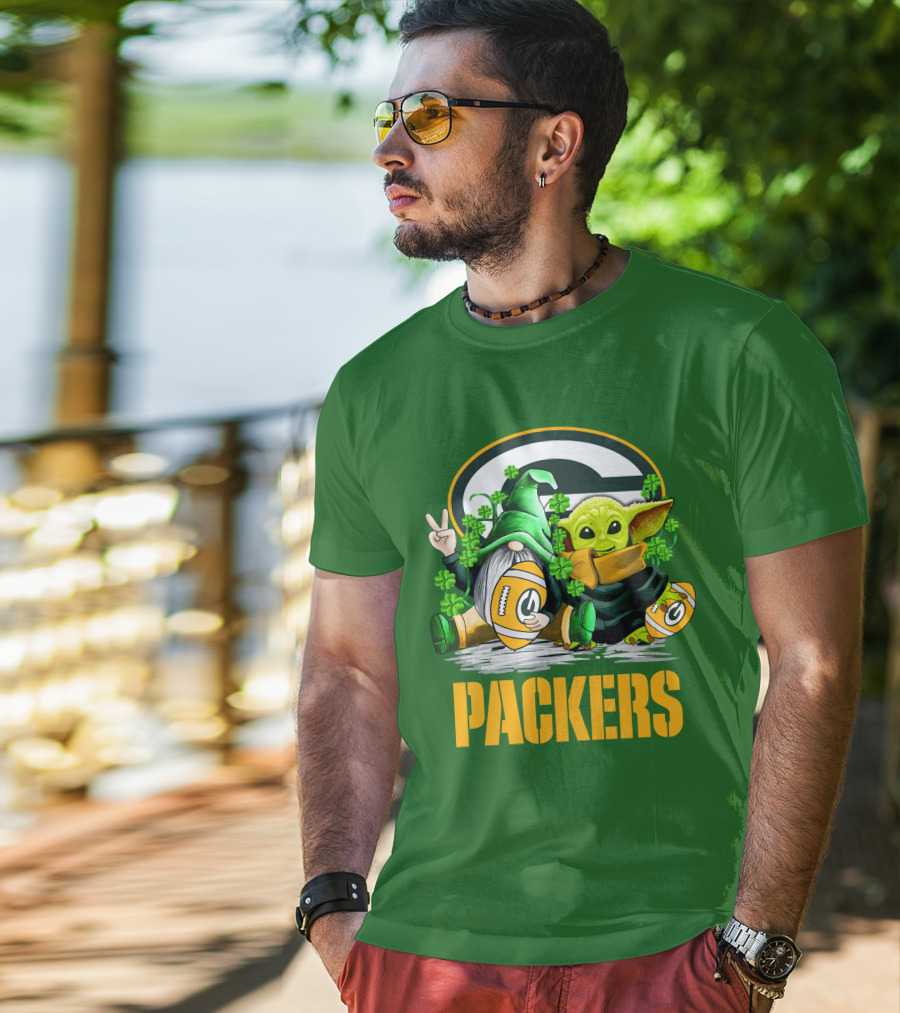 Green Bay Packers Shamrock Gnome And Alien Football St. Patrick's Day T-Shirt