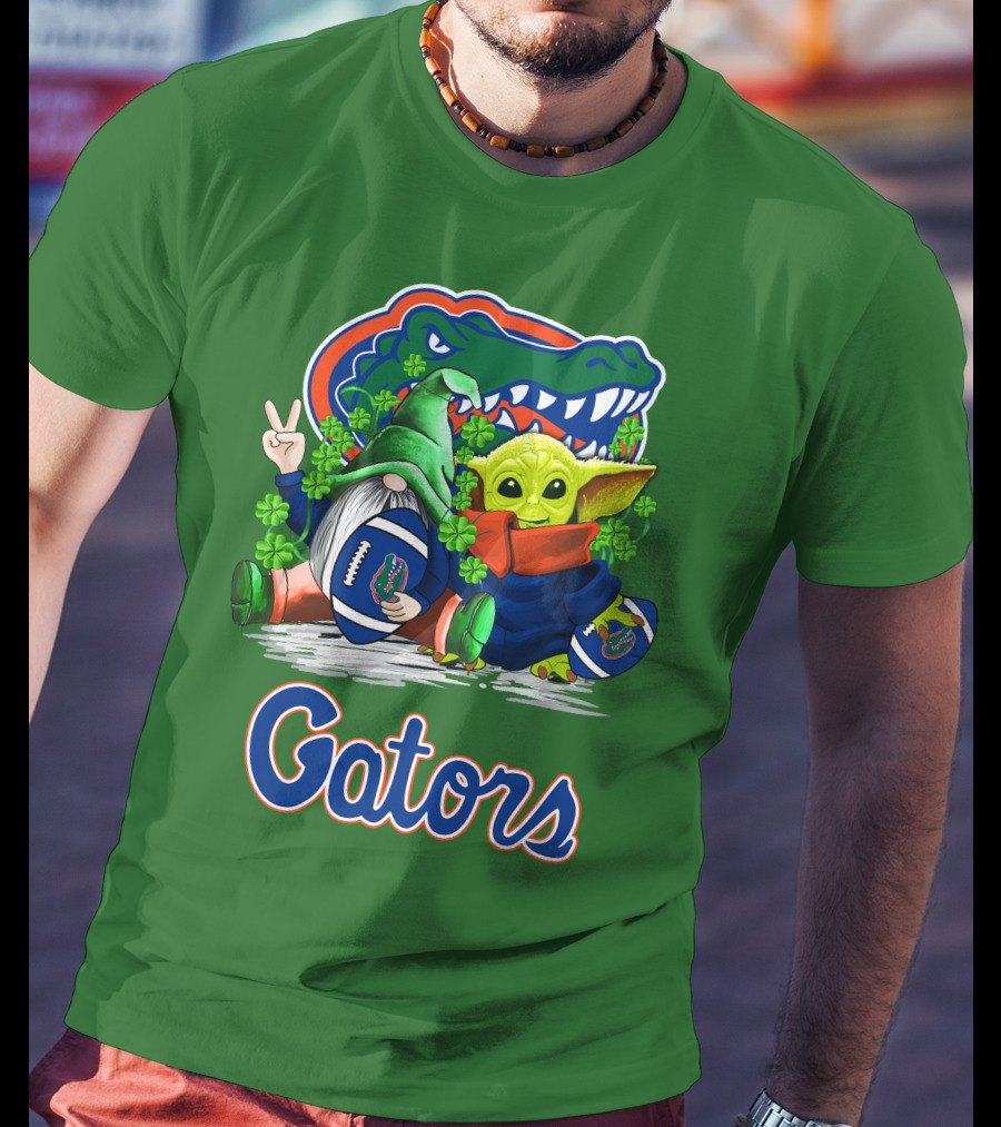 Florida Gators Football St. Patrick's Day Gnome And Baby Alien T-Shirt