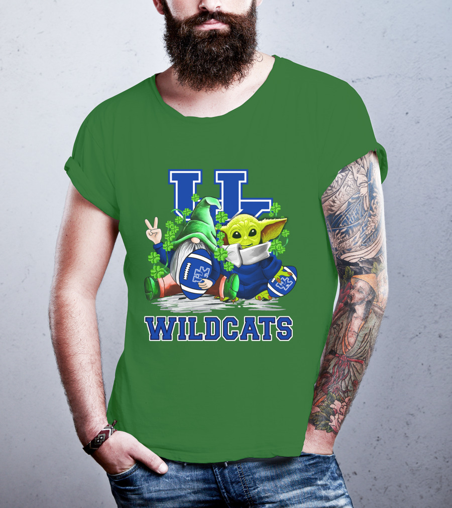 Kentucky Wildcats Football St. Patrick’s Day Shamrock Gnome And Green Alien T-Shirt