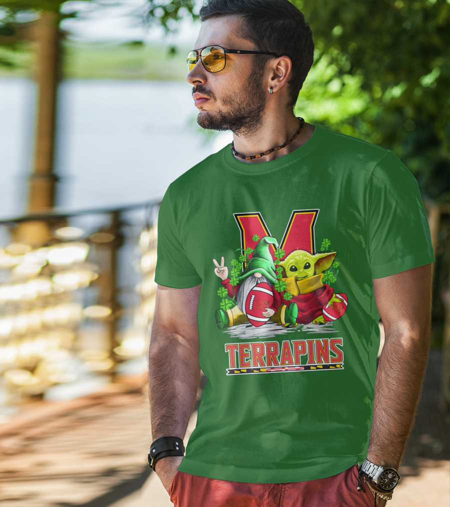 Maryland Terrapins Football St. Patrick's Day Gnome And Baby Yoda T-Shirt