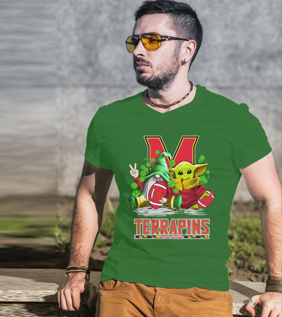Maryland Terrapins Football St. Patrick's Day Gnome And Baby Yoda T-Shirt
