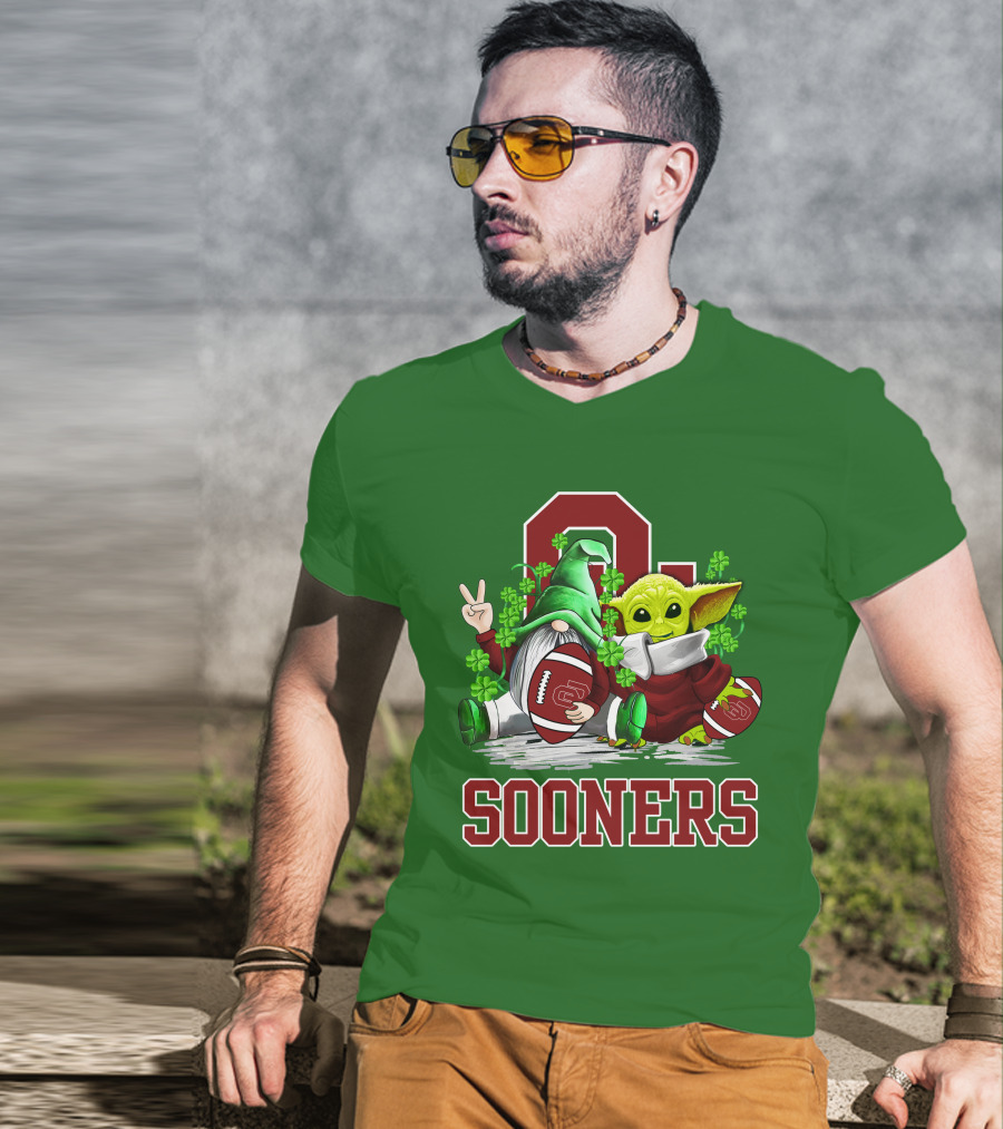 Oklahoma Sooners St. Patrick's Day Football Gnome And Alien T-Shirt