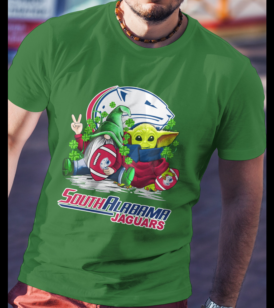 South Alabama Jaguars Football St. Patrick's Day Gnome And Baby Alien With Shamrocks T-Shirt