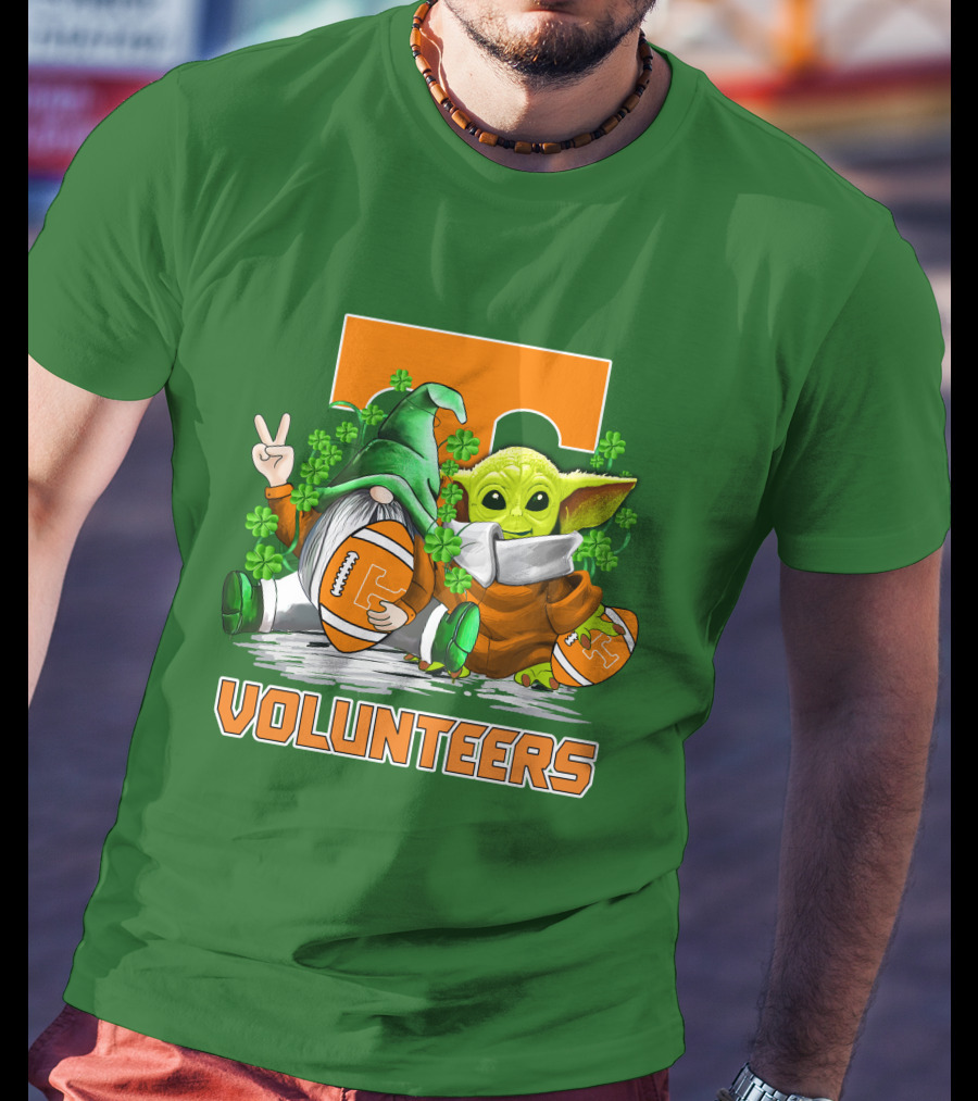Tennessee Volunteers Football St. Patrick’s Day Gnome And Baby Alien T-Shirt