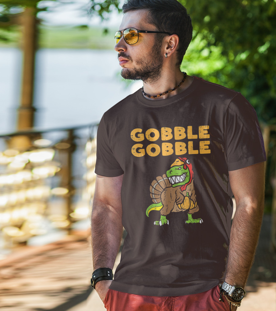 Gobble Gobble T-Rex Dinosaur Turkey Holding Pumpkin T-Shirt