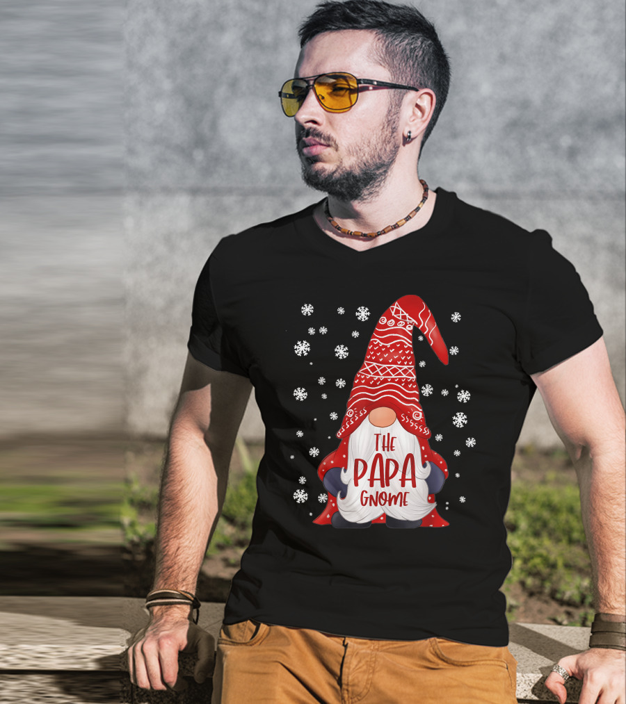 The Papa Gnome Snowflakes Funny Family T-Shirt