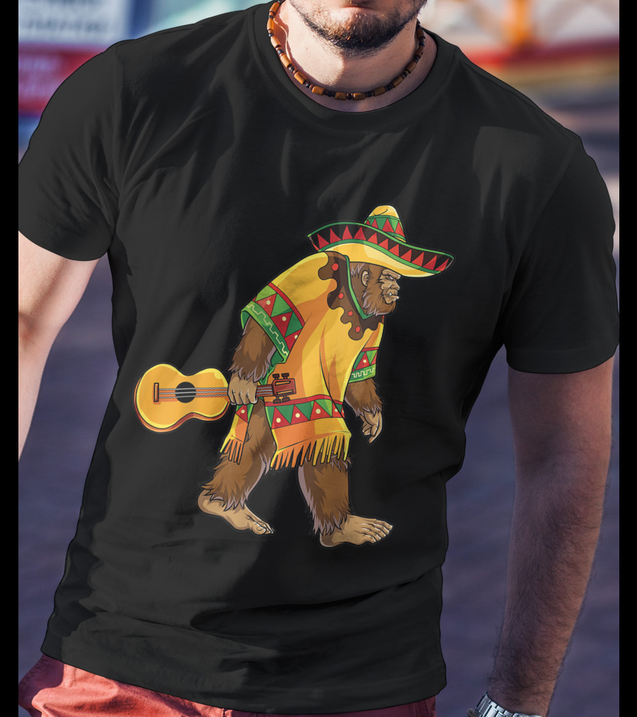 Bigfoot El Sasquatch Sombrero Guitar Cinco De Mayo Mexican T-Shirt