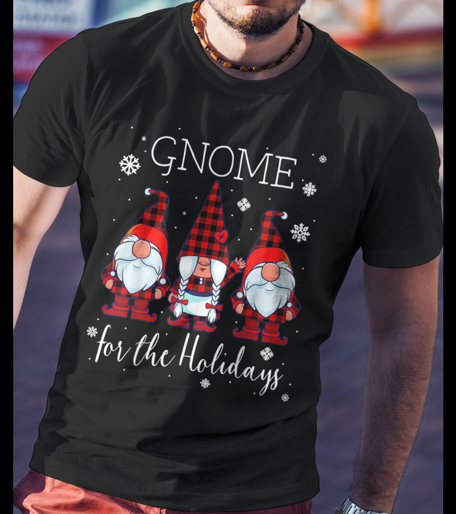 Gnome For The Holidays Buffalo Plaid 3 Gnomes Christmas Snowflakes T-Shirt