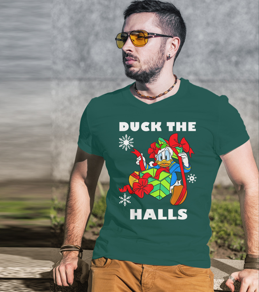 Disney Donald Duck The Halls Christmas Presents Snowflakes T-Shirt