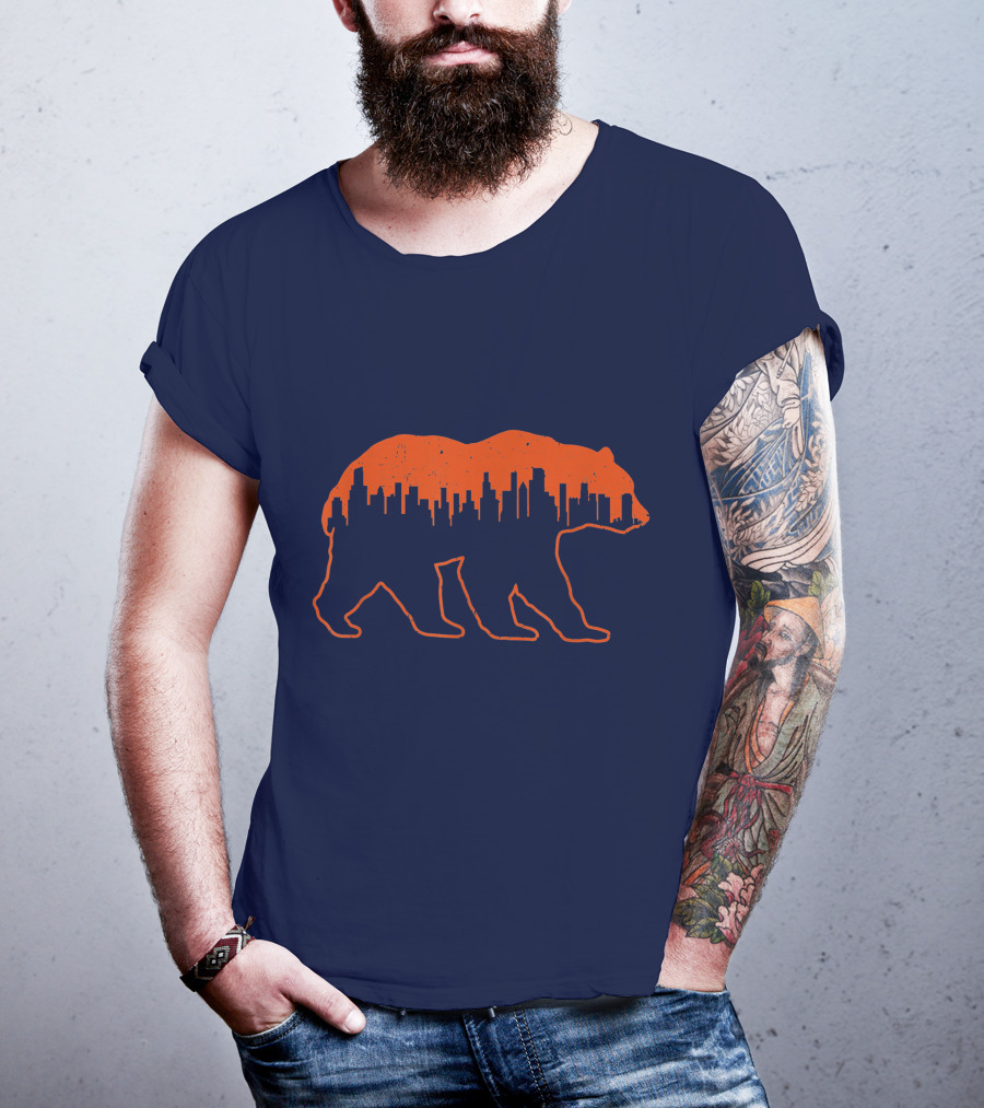 Vintage Downtown Chicago City Skyline Bear Silhouette Novelty T-Shirt